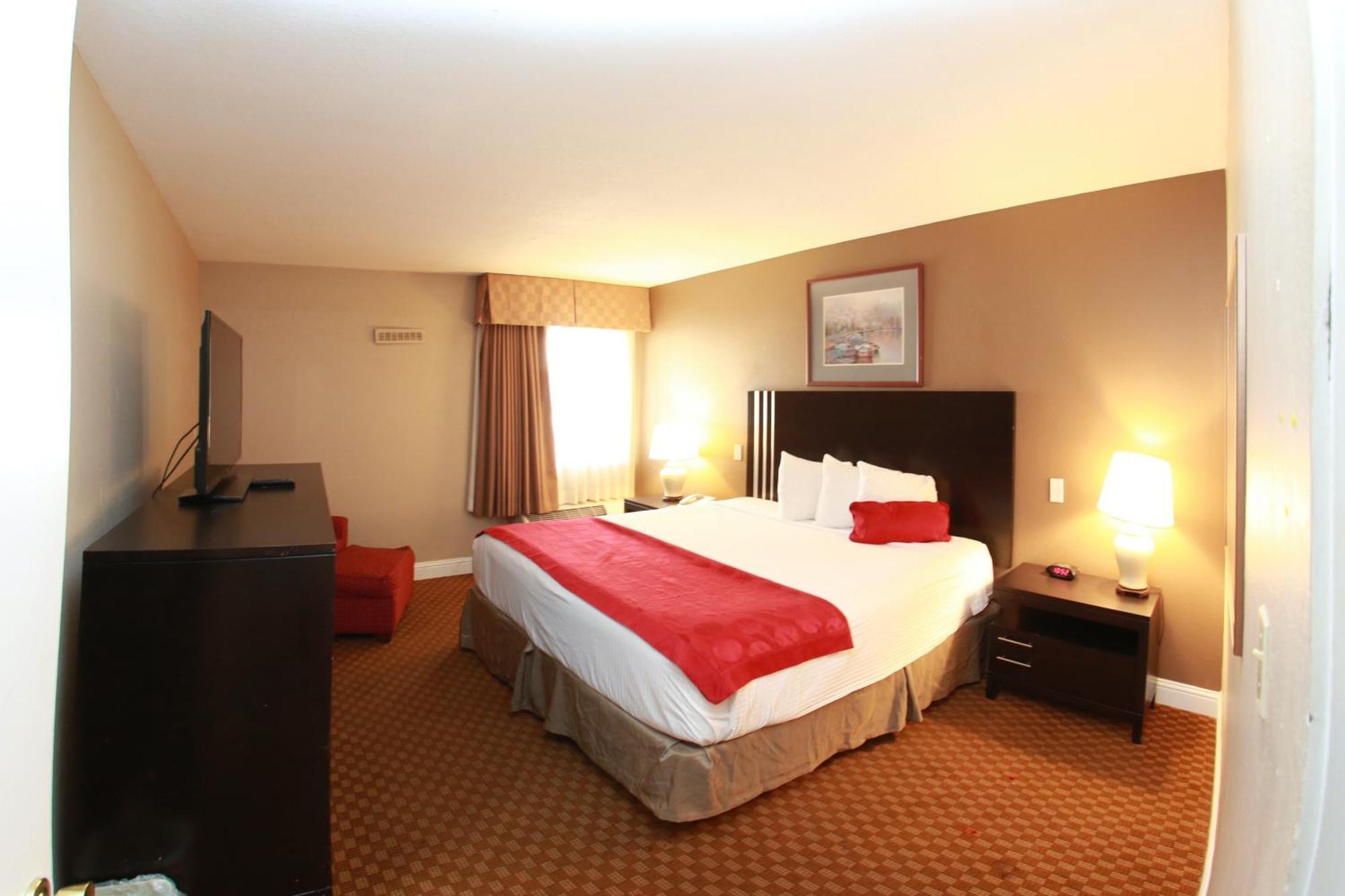 Ramada By Wyndham Fresno North Hotell Exteriör bild